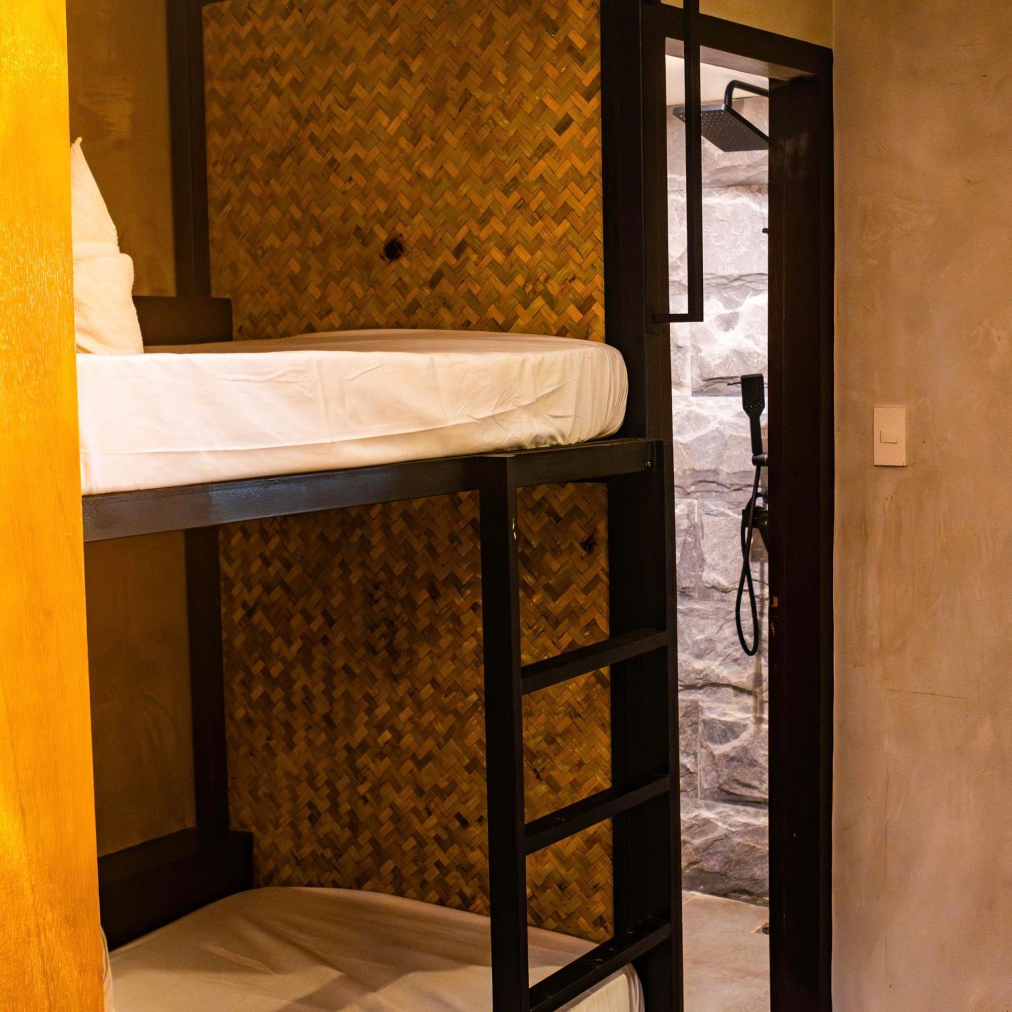 Reef Hostel 公主港 外观 照片